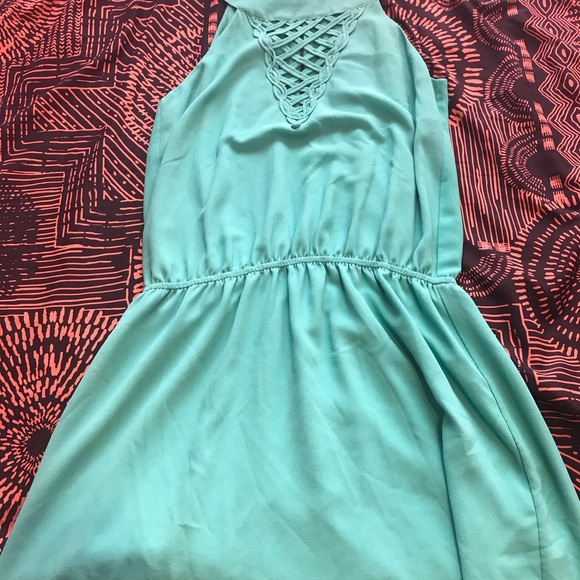 Green Dress - Picture 1 of 5